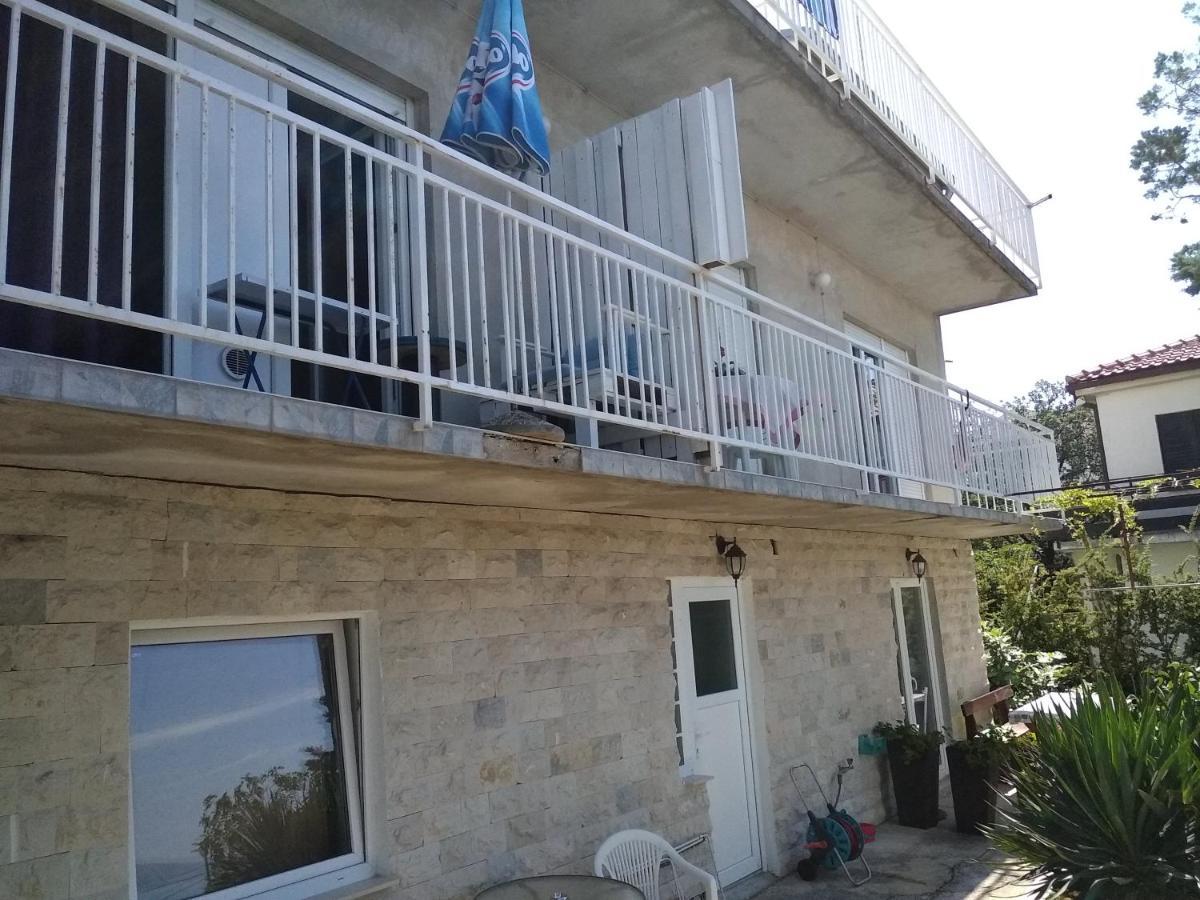 App Zeljka, 200m Apartment *